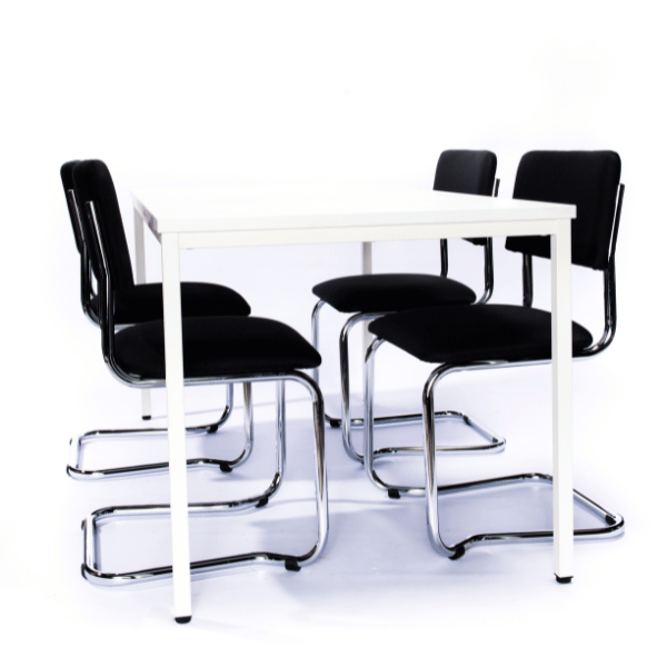 Conferentiestoelen Heel van Furniture Link aan tafel