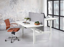 Akoestische opzetwand bij duo-bureau