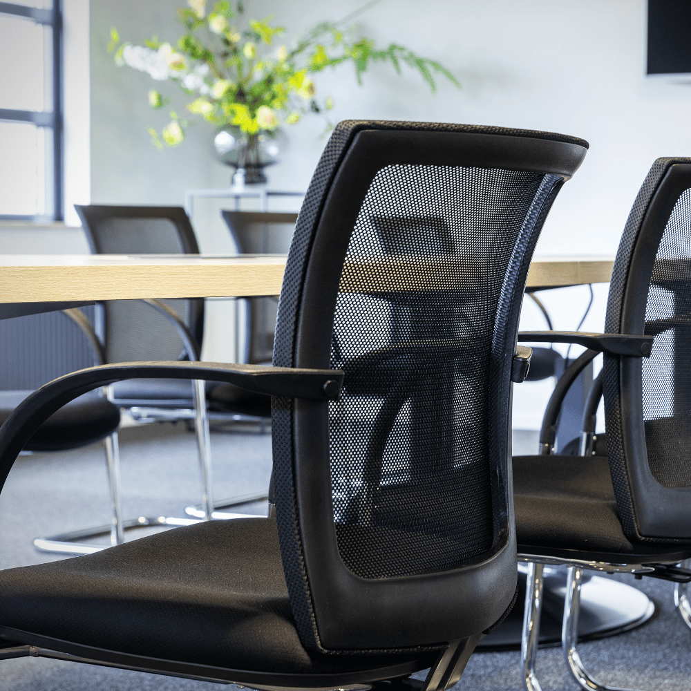 Vergaderruimte inrichting door Furniture Link