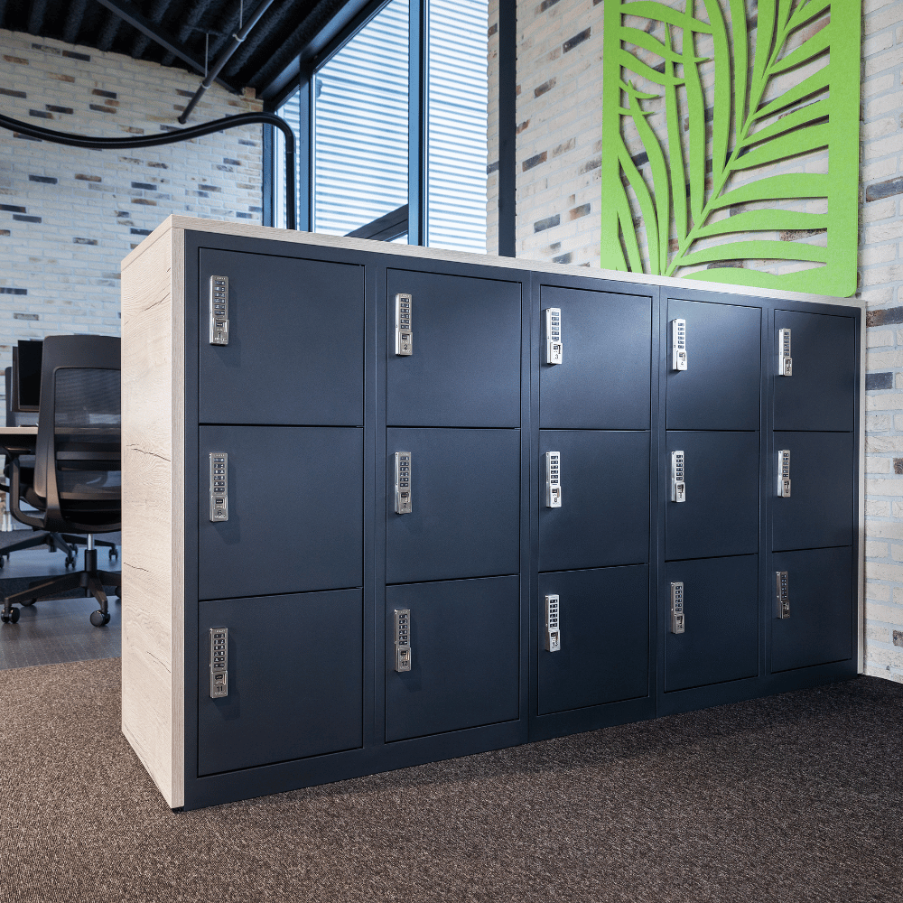 Maatwerk lockers door Furniture Link
