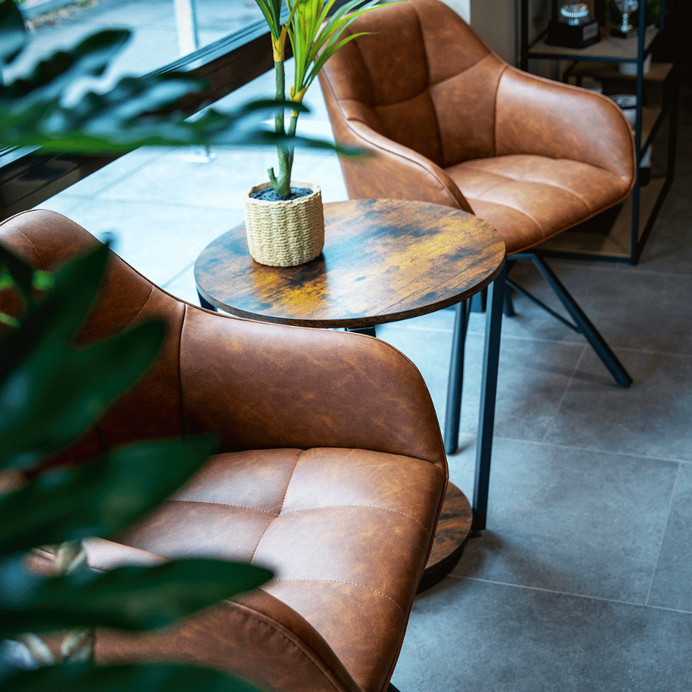 Inrichting bedrijfsruimte verzorgt door Furniture Link