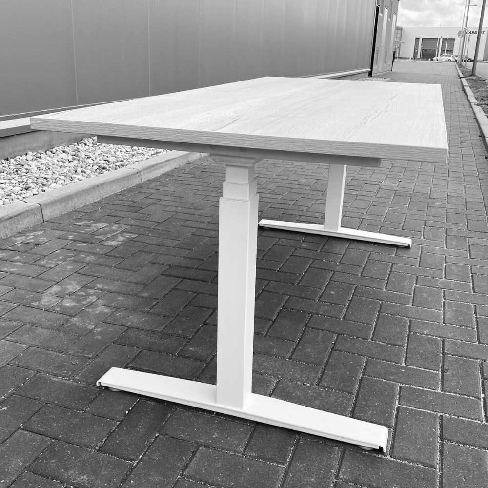 Werkplek inrichting door Furniture Link voor Vergeer Holland